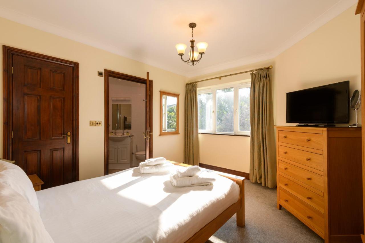Porth Veor Manor & New Quay
