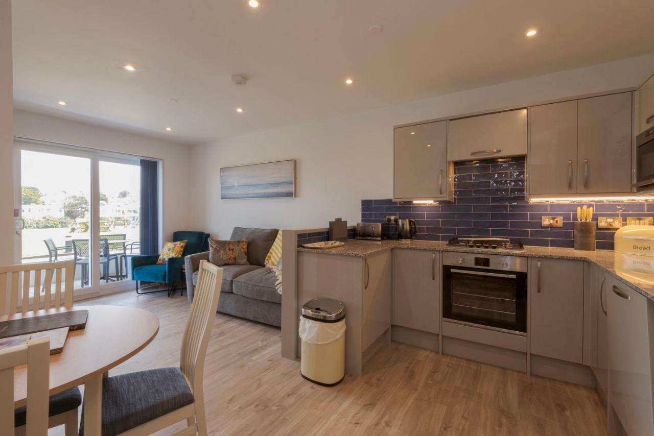 Porth Veor Manor & New Quay